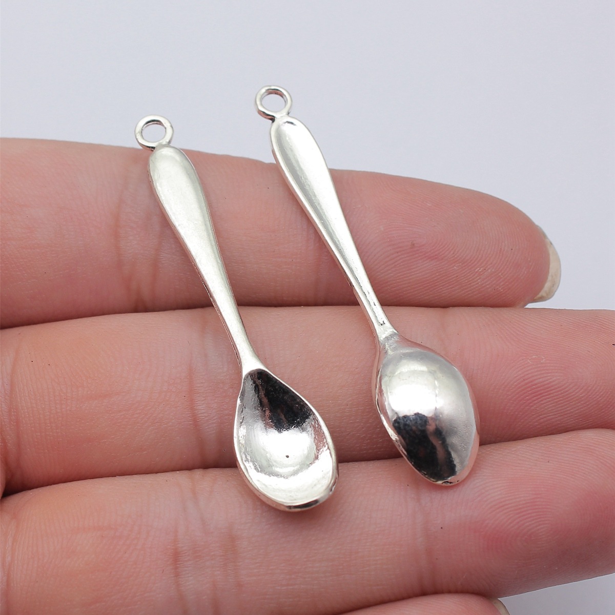 WYSIWYG 10 szt. 54x11mm 5 Kolo – Vintage Collectible Spoons recenzja i cena