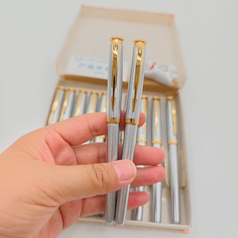 Tania Wyprzedaż Pióro Wieczne  – Vintage Collectible Pens recenzja i cena