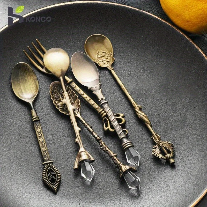 6 szt. Złote, rzeźbione łyżecz – Vintage Collectible Spoons recenzja i cena